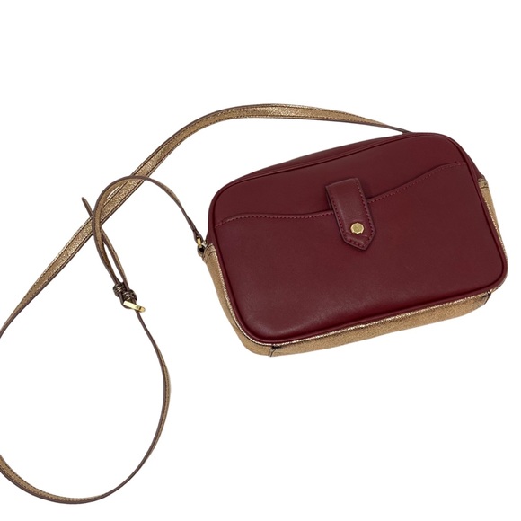 G.I.L.I. Handbags - G.I.L.I. Red and Rose Gold Crossbody Bag